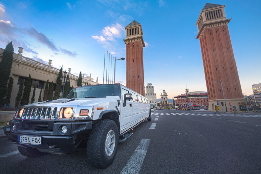 Cómo alquilar una Limusina Hummer en Barcelona